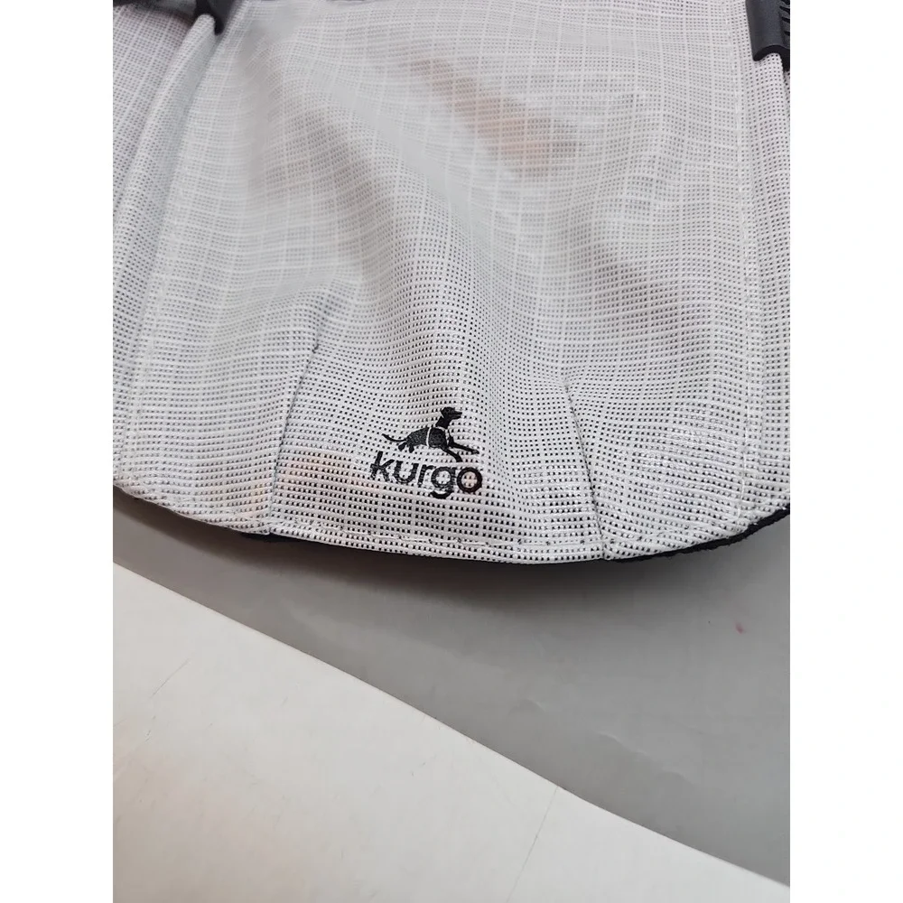 Kurgo Halifax Rain Shell Stormy White XS 14 Neck 15-22 Chest Reflect Waterproof